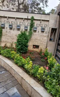 باغبانی  گل کاری هرس سمپاشی درسراسر پردیس