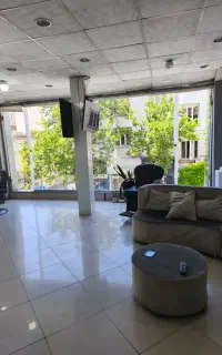 اجاره واحداداری۸۰متری خیام وسط
