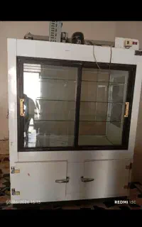 یخچال ویترینی