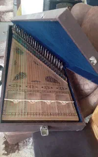 قانون شگفت‌انگیز با کیف مخصوص