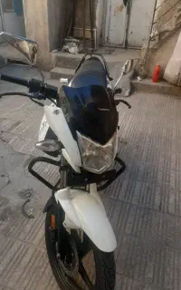 هیرو هانک