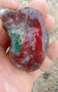 سنگ زیبا