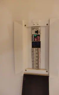 برقکار(صفر تا صد و سرویس کولر)