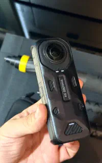 Insta 360 x4 با انواع مونوپاد اصلی