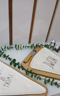 ظرف سرو کره و پنیر زیره چوبی همراه با کارد