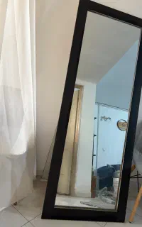 اینه قدی با فریم چوبی