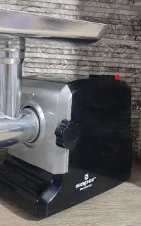 چرخ گوشت آکبند