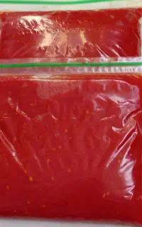 پوره گوجه فرنگی همراه پیاز داغ و بدون پیاز داغ