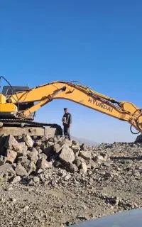 بیل مکانیکی هیوندا 320
