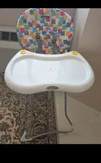 صندلی غذا مشابه نو