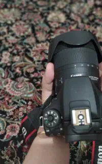 دوربین عکاسی کانن90D DSLR kit EF-S 18-135M