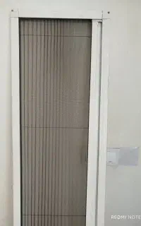 توری ریلی پنجره