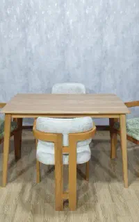 غذاخوری چهار نفره