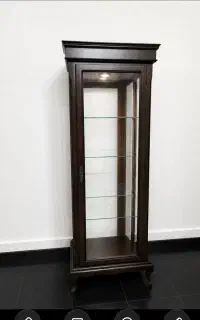 ویترین چوب اصل
