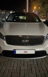 سورنتو ۲۰۱۷ gt مشابه صفر کم کار