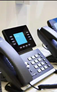 ارائه کلیه خدمات  سیستم های مخابراتی برای شرکت ها
