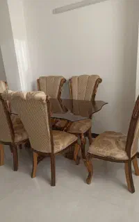 میز غذا خوری شش نفره سالم
