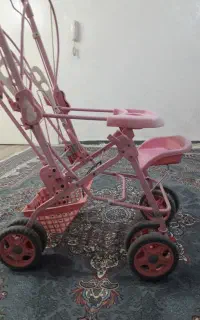 یک عددکالسکه بچه
