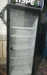 فروش یخچال سردکن صنعتی (مناسب مغازه و کافیشاپ)