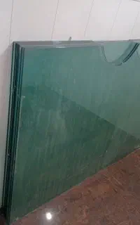 فروش ۷ عدد شیشه سکوریت در ابعاد ۱۵۶ در۱۰۵ با قطر