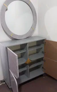کنسول با آینه