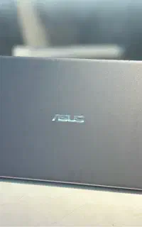 لپتاپAsus Vivobook/پردازندهRyezn3/رم8GB/هاردSSD
