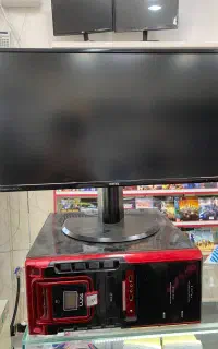 کیس و مانیتور