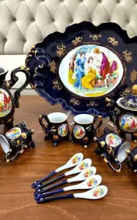 شیرخوری قدیمی و گلدون