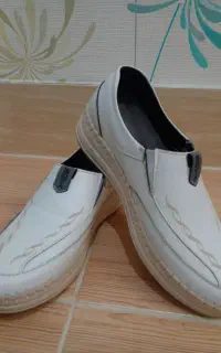 کفش طبی زنانه