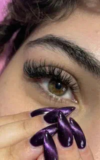 اکستنشن مژه و لیفت مژه و ابرو