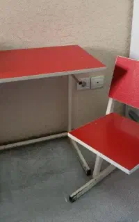 میز تحریر کودک مناسب ابتدایی ها