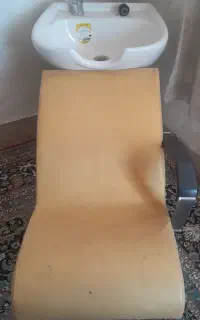 سرشور و صندلی اصلاح