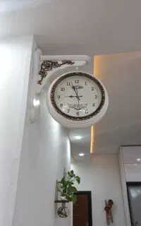 ساعت دیواری