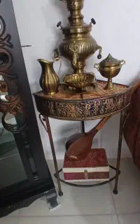 میز فلزی طرح برنز