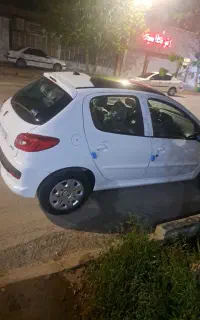 پژو ۲۰۷ مدل ۱۴۰۴ سقف شیشه رینگ فولاد
