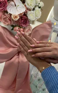 جذب ناخن کار با مشتری