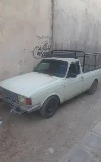 پیکان وانت مدل ۸۵