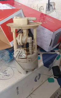 پمپ بنزین کوئیک R