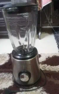 مخلوط کن مناسب کافه یا خانه در حد نو