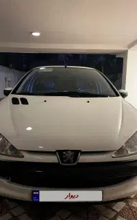 ماشین پژو ۲۰۶ تیپ ۲ سفید