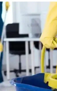 نظافت منزل و راه پله