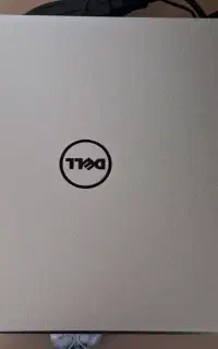 لپتاپ DELL نو