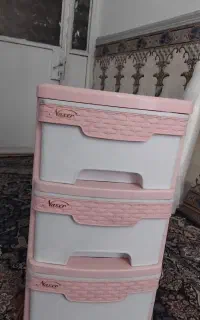 کمد پلاستیکی
