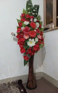 گلدان  سفالی گل مصنوعی