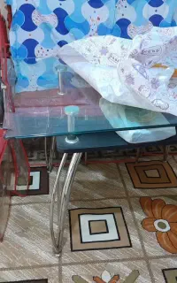 میز و صندلی
