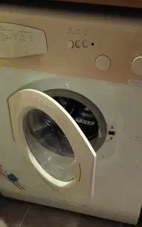 لباسشویی هایر نیازمند تعمیر