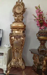ساعت ایستاده