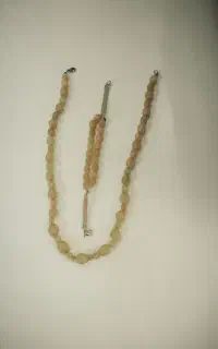 گردنبند و دستبند سنگ معدنی