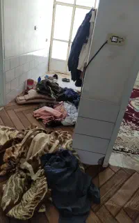 یه خانم جوان برای کار در منزل