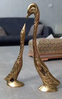 مجسمه قو برنز